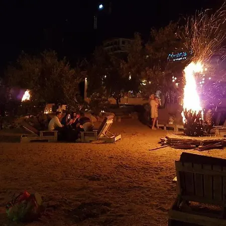 Daria ,blue Bike Rezidence Мамая