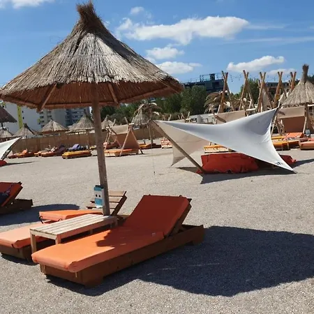 Daria ,blue Bike Rezidence Мамая